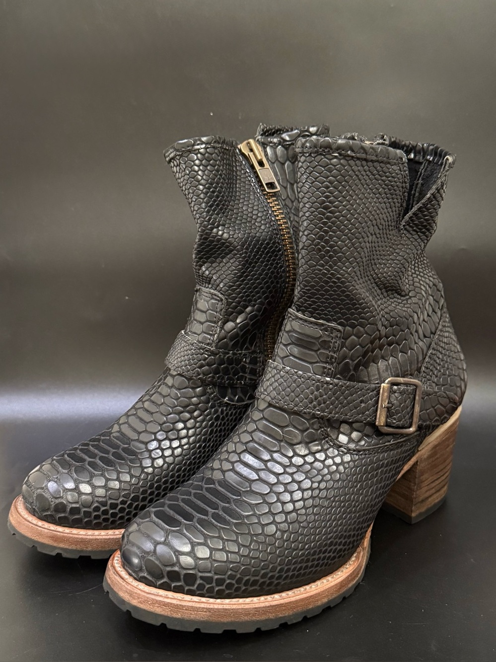 FREEBIRD by Steven Carlito Snake Embossed Leather Chunky Heeled Boots US Size 10